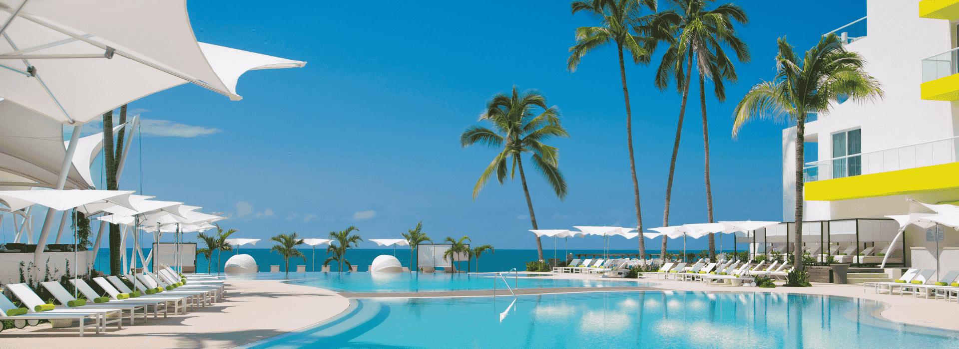 Hotel Krystal Grand® Puerto Vallarta  Hotel Krystal Grand® Puerto Vallarta